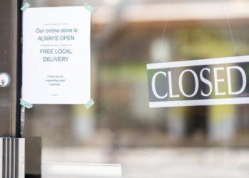 Store closed with a noticed  posted about their online shop/ e-commerce website.